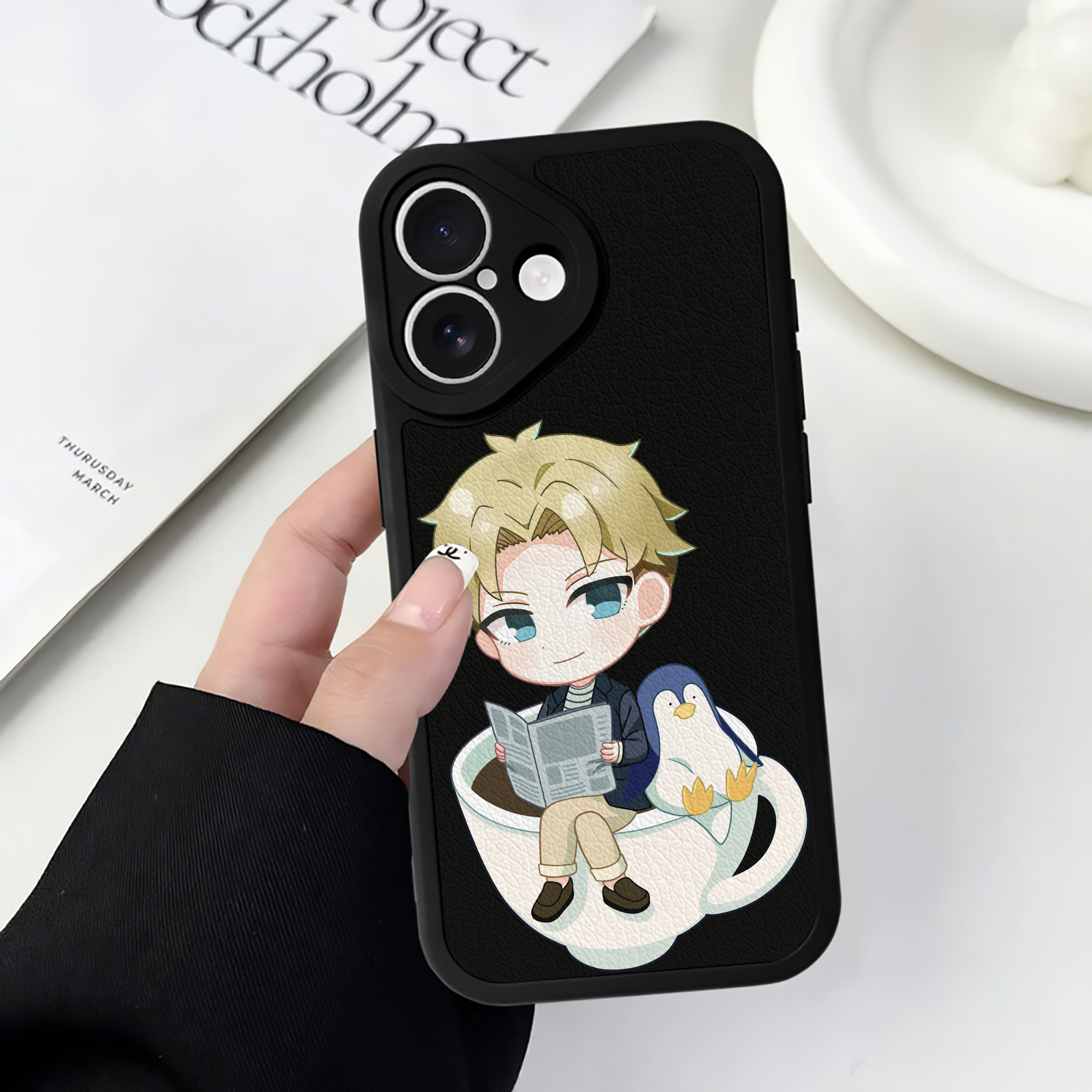 （画像用） SPY×FAMILY间谍家家酒 【iPhone 16シリーズ対応】シリコンスマホケース（レザー調） 材質：シリコン